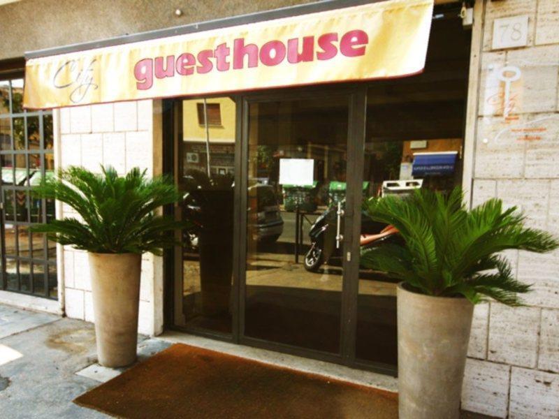 Affittacamere City Guest House 2*