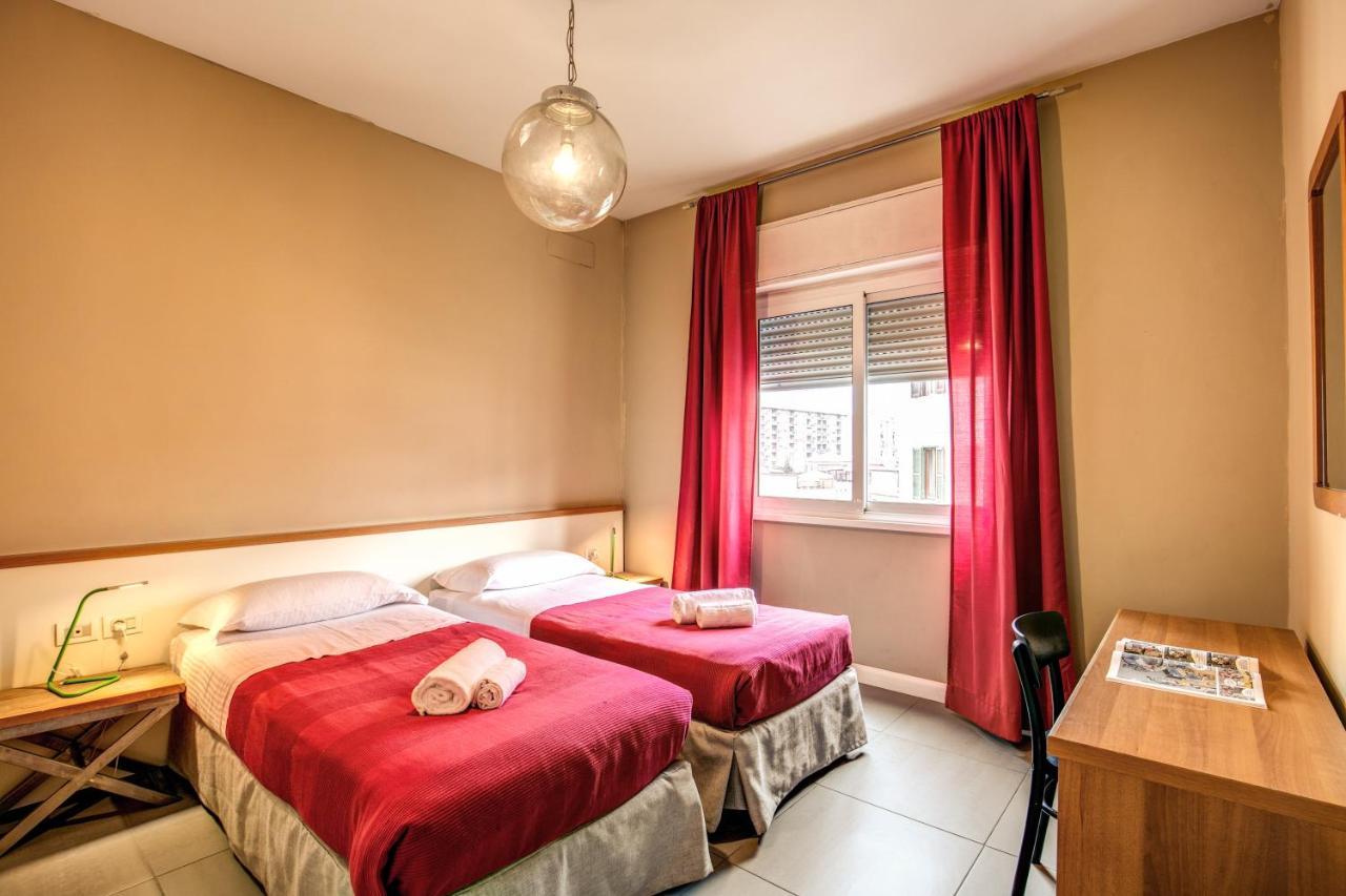 Affittacamere City Guest House 2*
